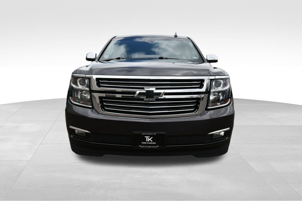 Used 2018 Chevrolet Suburban Premier AWD/4WD image 11