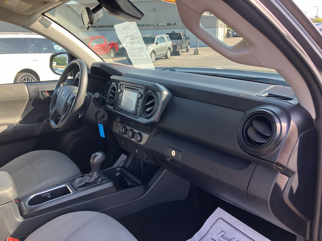 Used 2019 Toyota Tacoma SR w/ SX Package RWD image 22