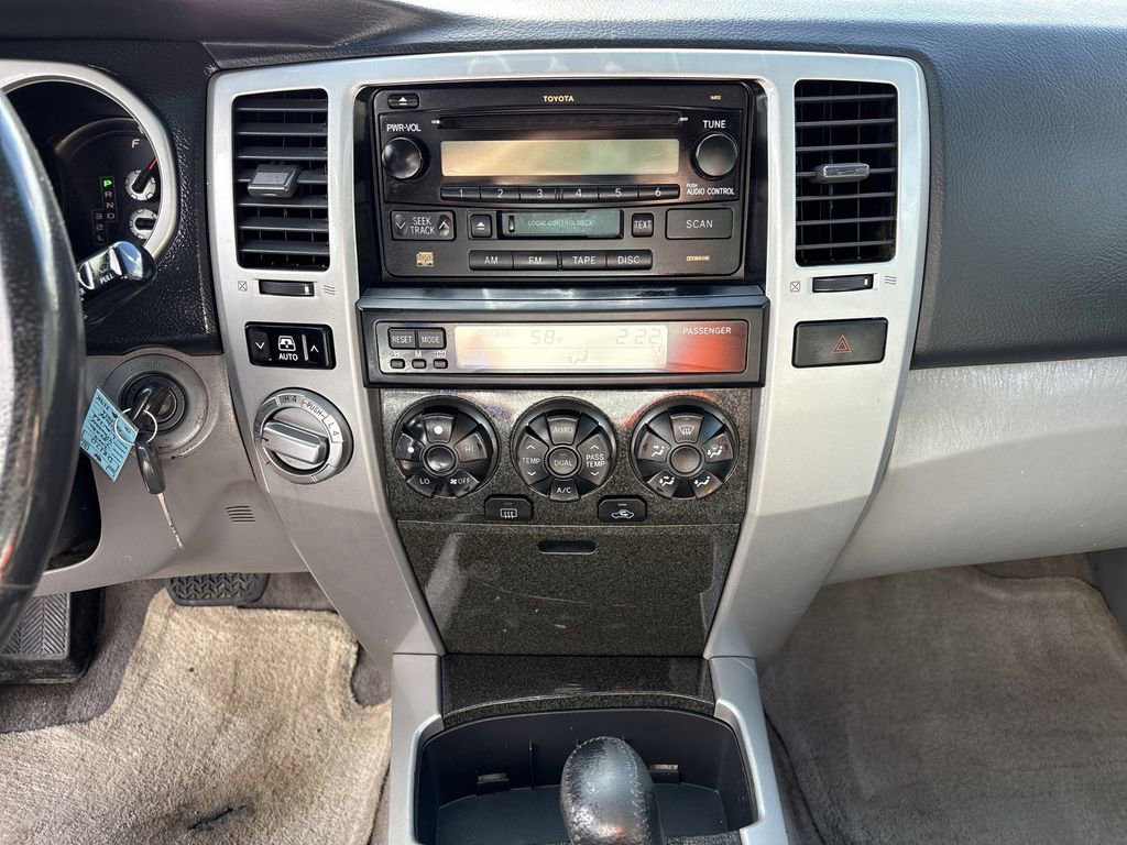 Used 2004 Toyota 4Runner Limited image 15