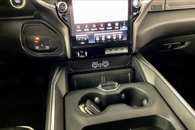 New 2026 RAM 3500 Laramie AWD/4WD image 7