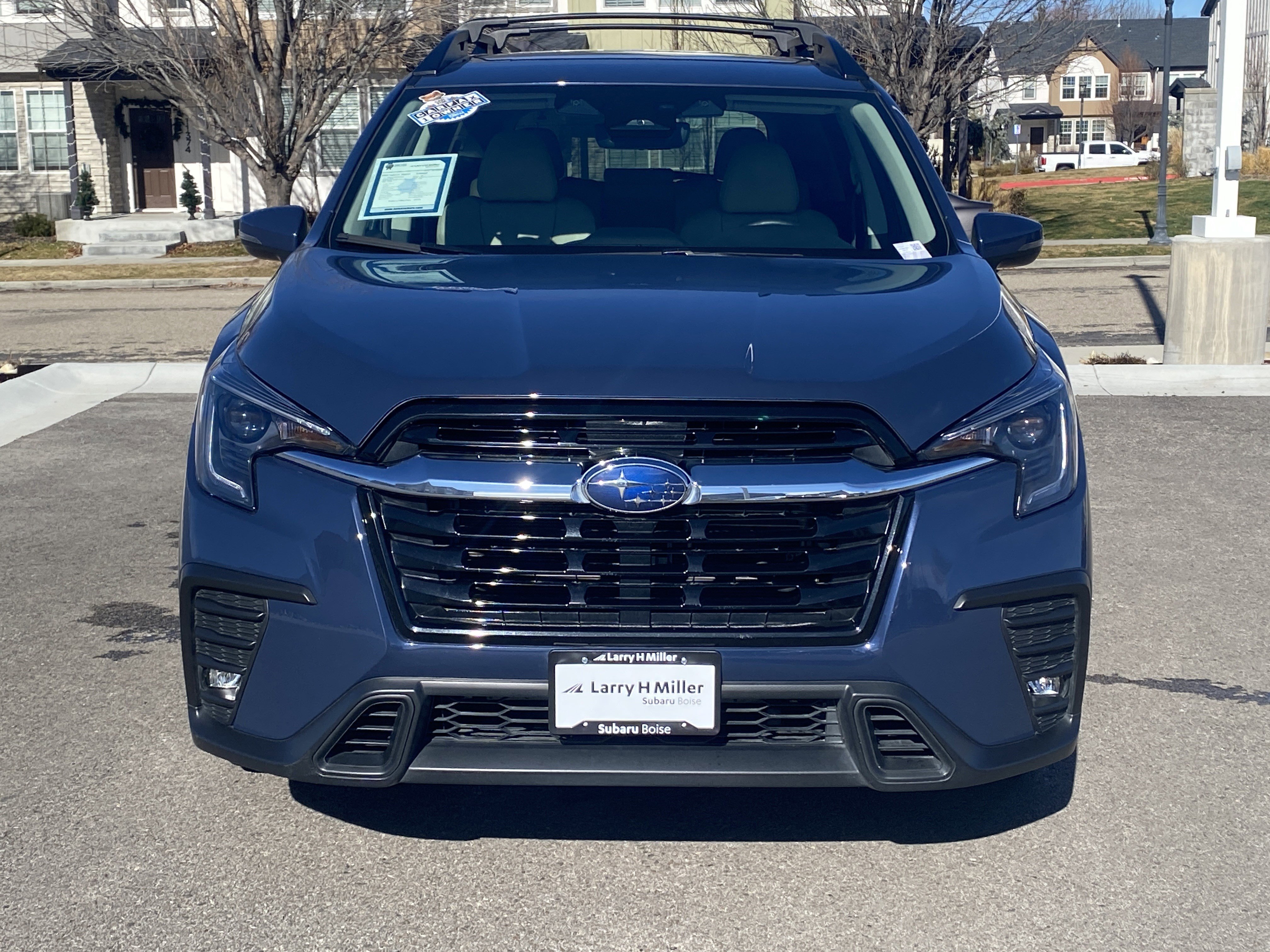 Used 2023 Subaru Ascent Limited image 9