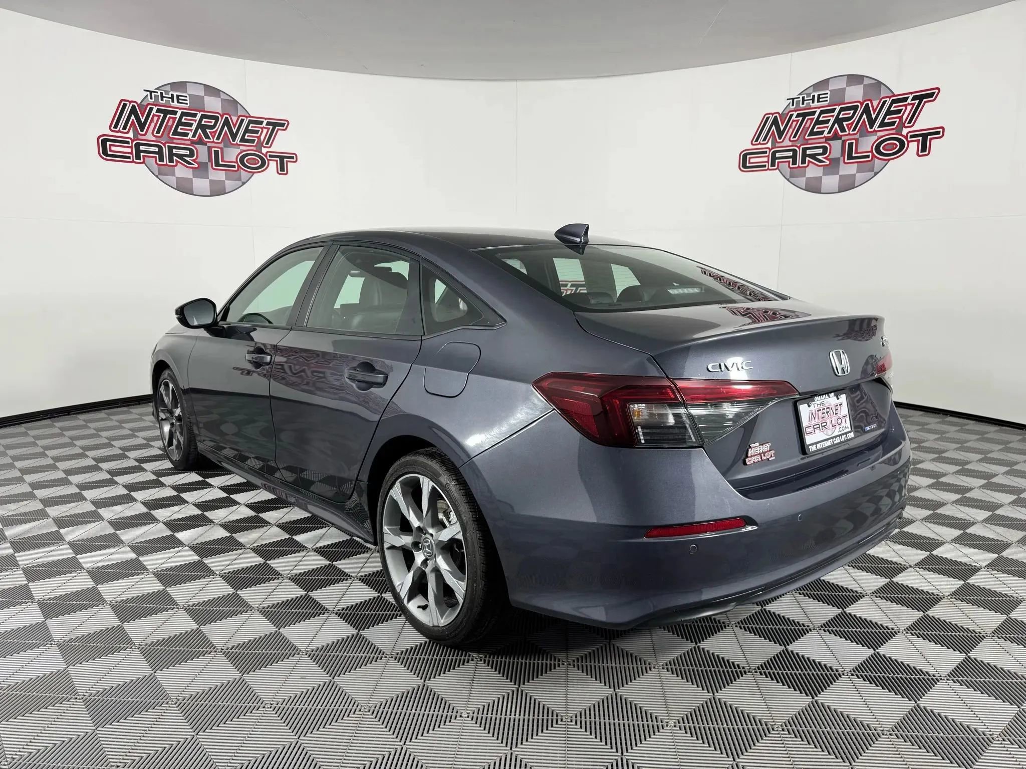 Used 2025 Honda Civic Sport Touring image 5