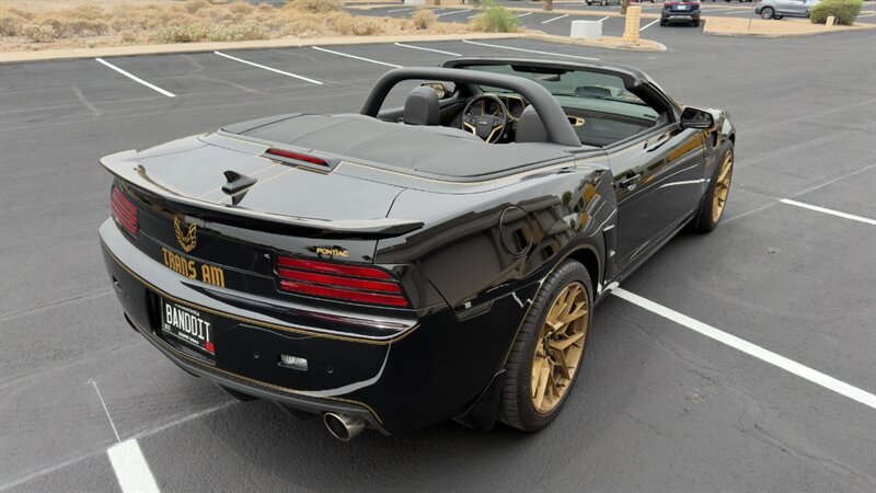 Used 2013 Chevrolet Camaro SS w/ RS Package RWD image 11