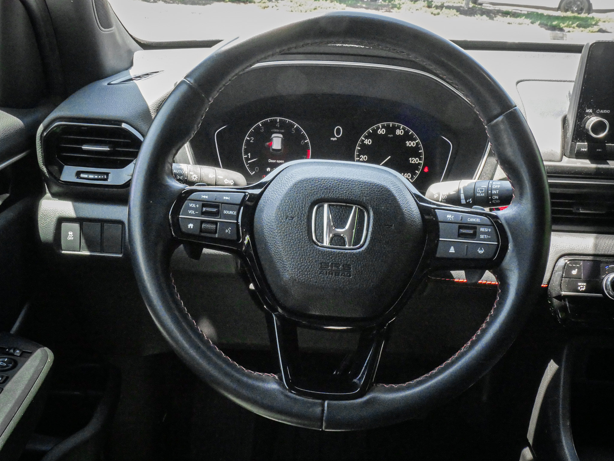 Certified 2025 Honda Pilot Sport image 18