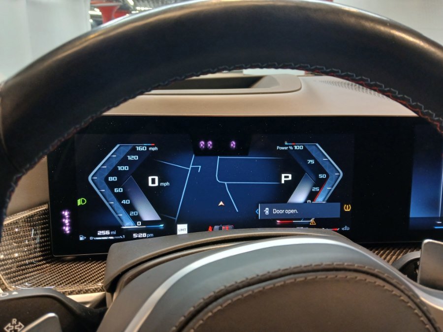 Used 2024 BMW X7 M60i w/ Executive Package image 33