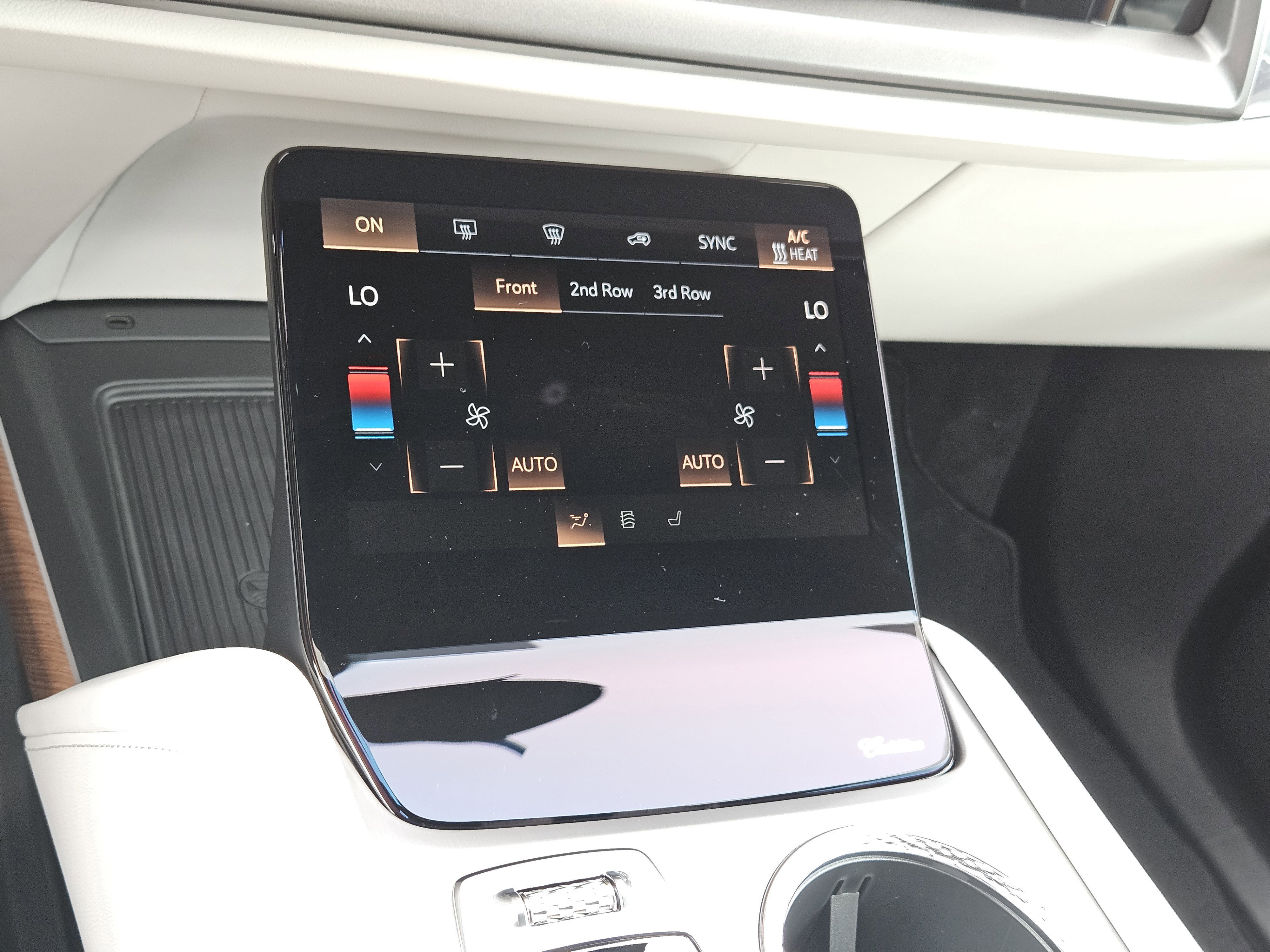 New 2026 Cadillac Vistiq Luxury image 30