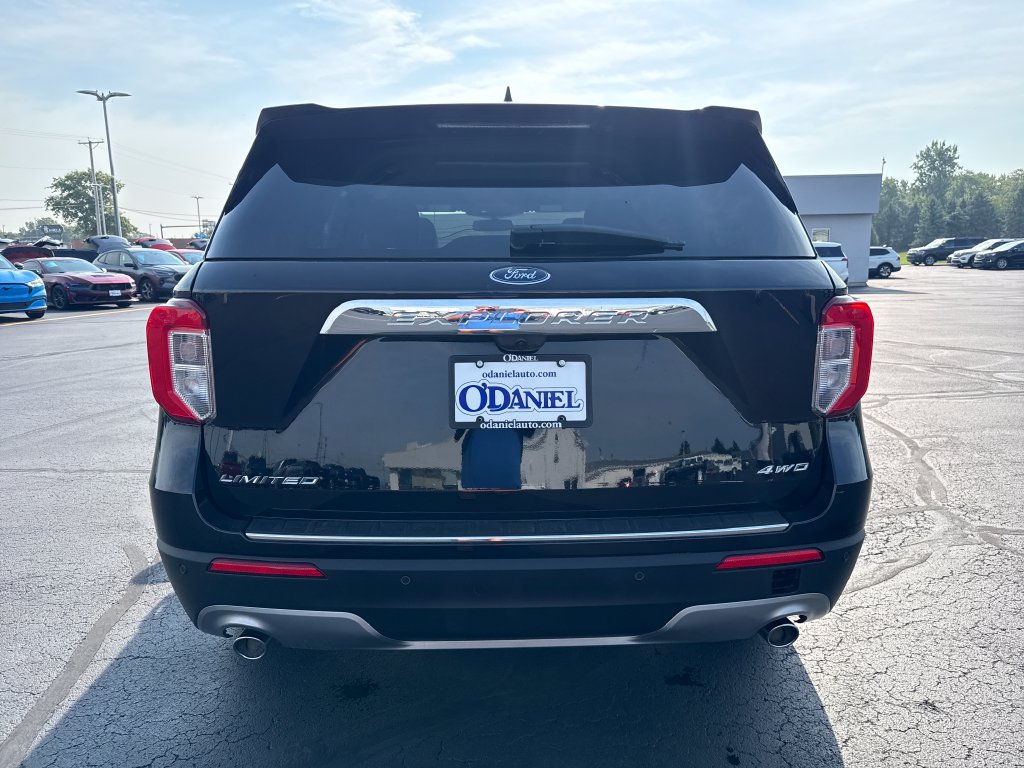Used 2023 Ford Explorer Limited w/ Limited Technology Package AWD/4WD image 6