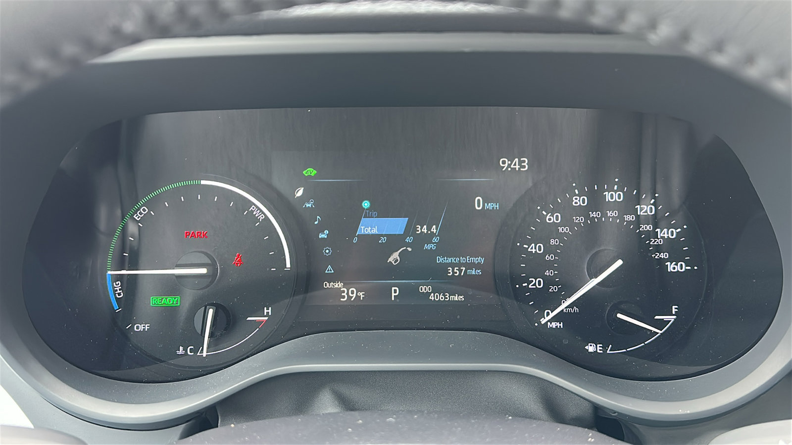 Used 2025 Toyota Sienna XLE w/ XLE Plus Package image 19