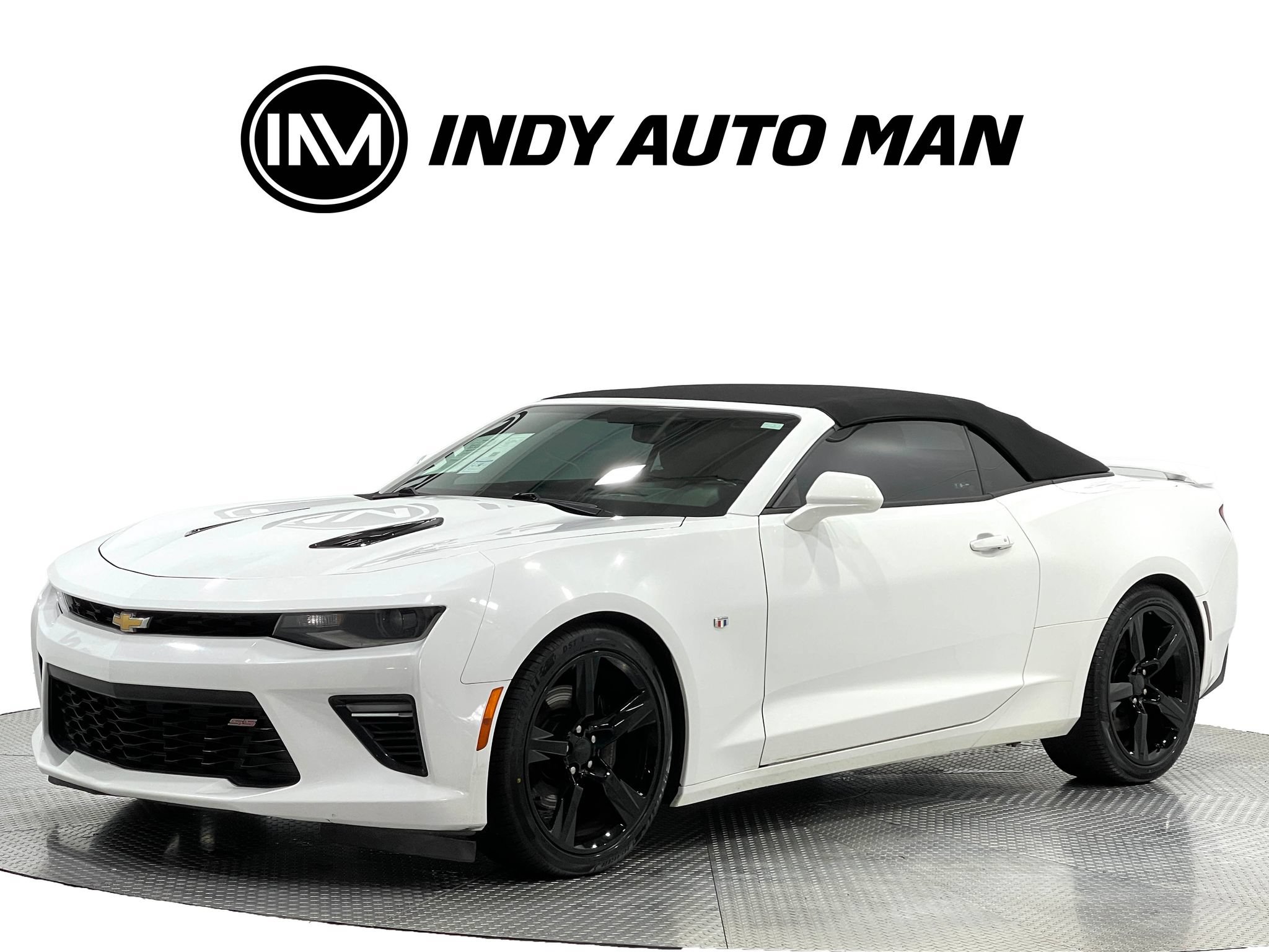 Used 2018 Chevrolet Camaro SS RWD image 8