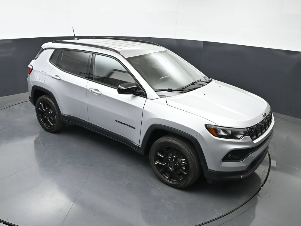New 2026 Jeep Compass Latitude AWD/4WD image 36