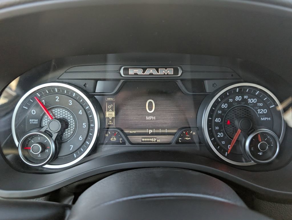 New 2026 RAM 1500 4x4 Crew Cab image 24