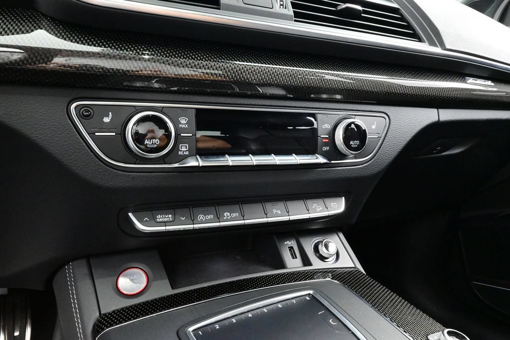 Used 2020 Audi SQ5 Premium Plus w/ Premium Plus Package AWD/4WD image 12