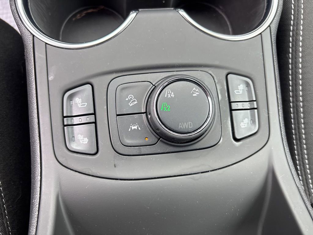 Certified 2023 GMC Terrain SLE w/ Driver Convenience Package AWD/4WD image 32
