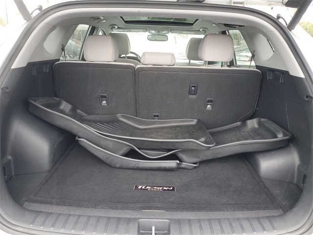 Used 2018 Hyundai Tucson Value w/ Cargo Package image 28