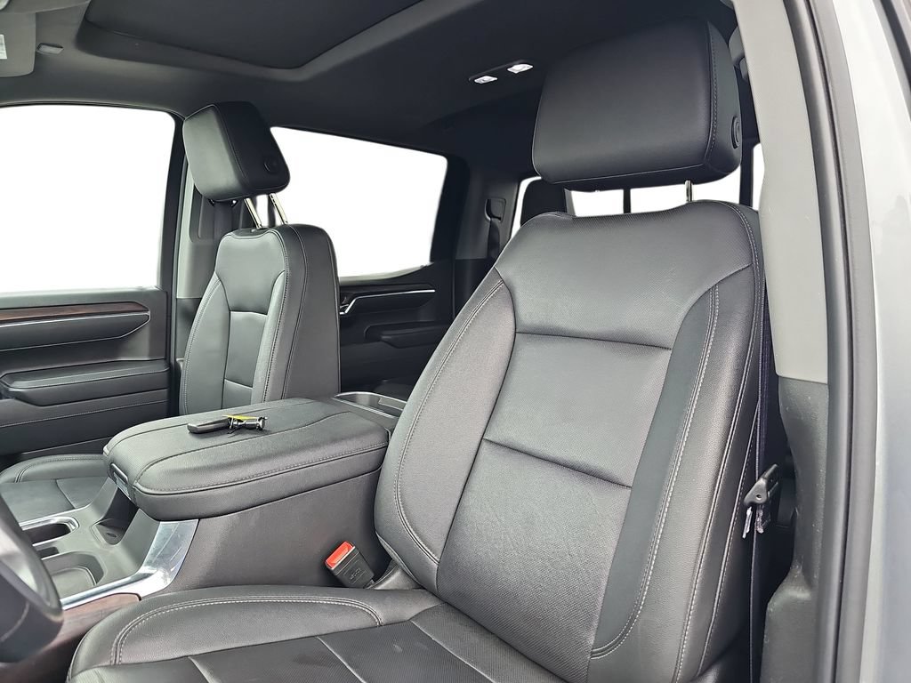 Used 2024 GMC Sierra 1500 SLT w/ SLT Premium Plus Package AWD/4WD image 15