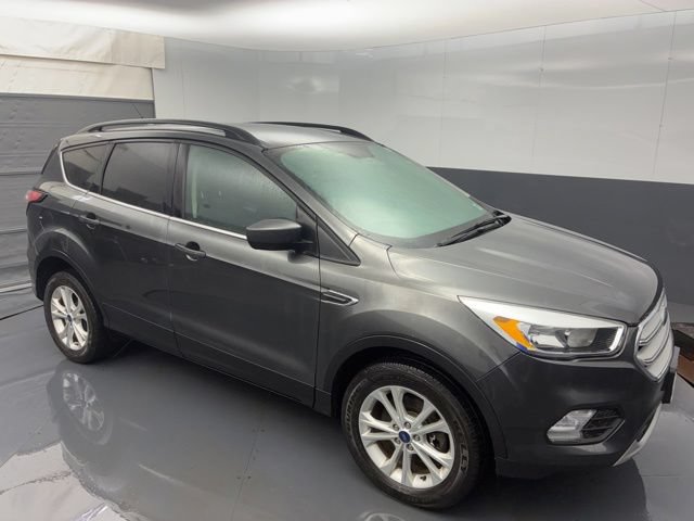Certified 2018 Ford Escape SE AWD/4WD image 3