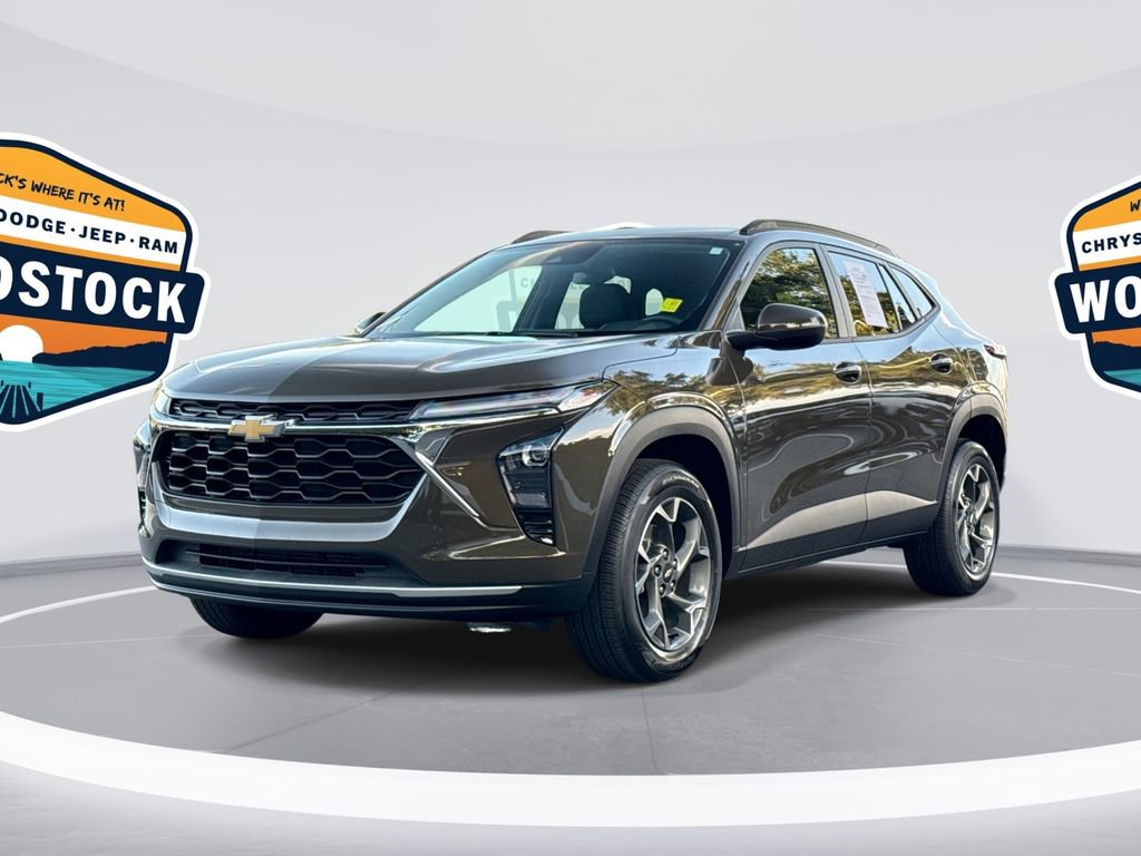 Used 2024 Chevrolet Trax LT w/ Driver Confidence Package