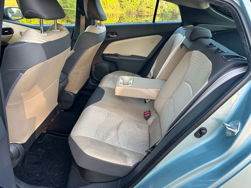 Used 2018 Toyota Prius One FWD image 13