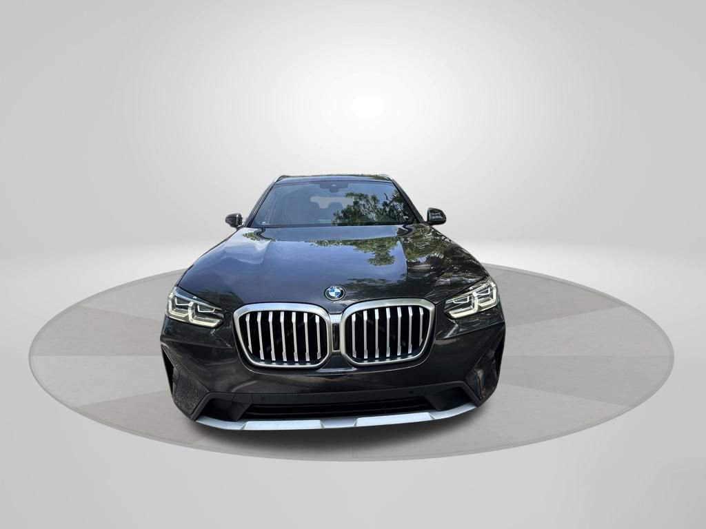 Used 2024 BMW X3 sDrive30i RWD image 2