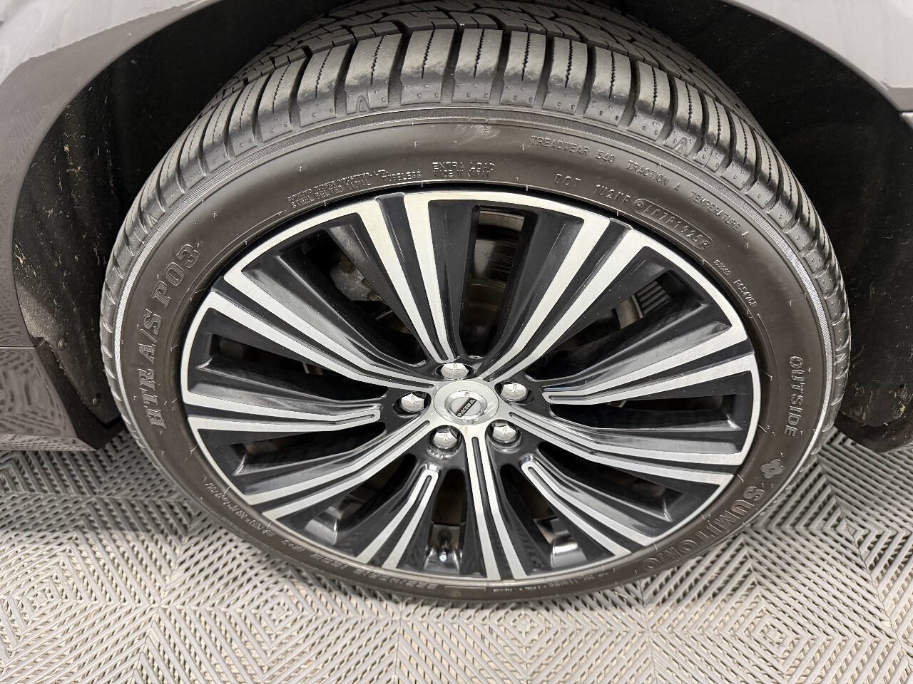 Used 2022 Volvo S90 B6 Inscription w/ Advanced Package AWD/4WD image 44