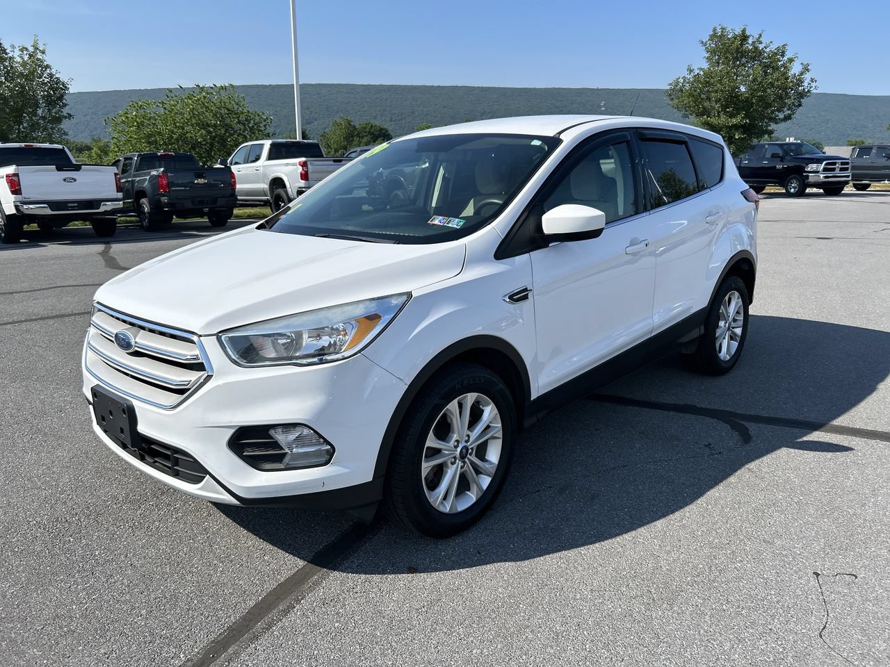Used 2019 Ford Escape SE AWD/4WD video 3