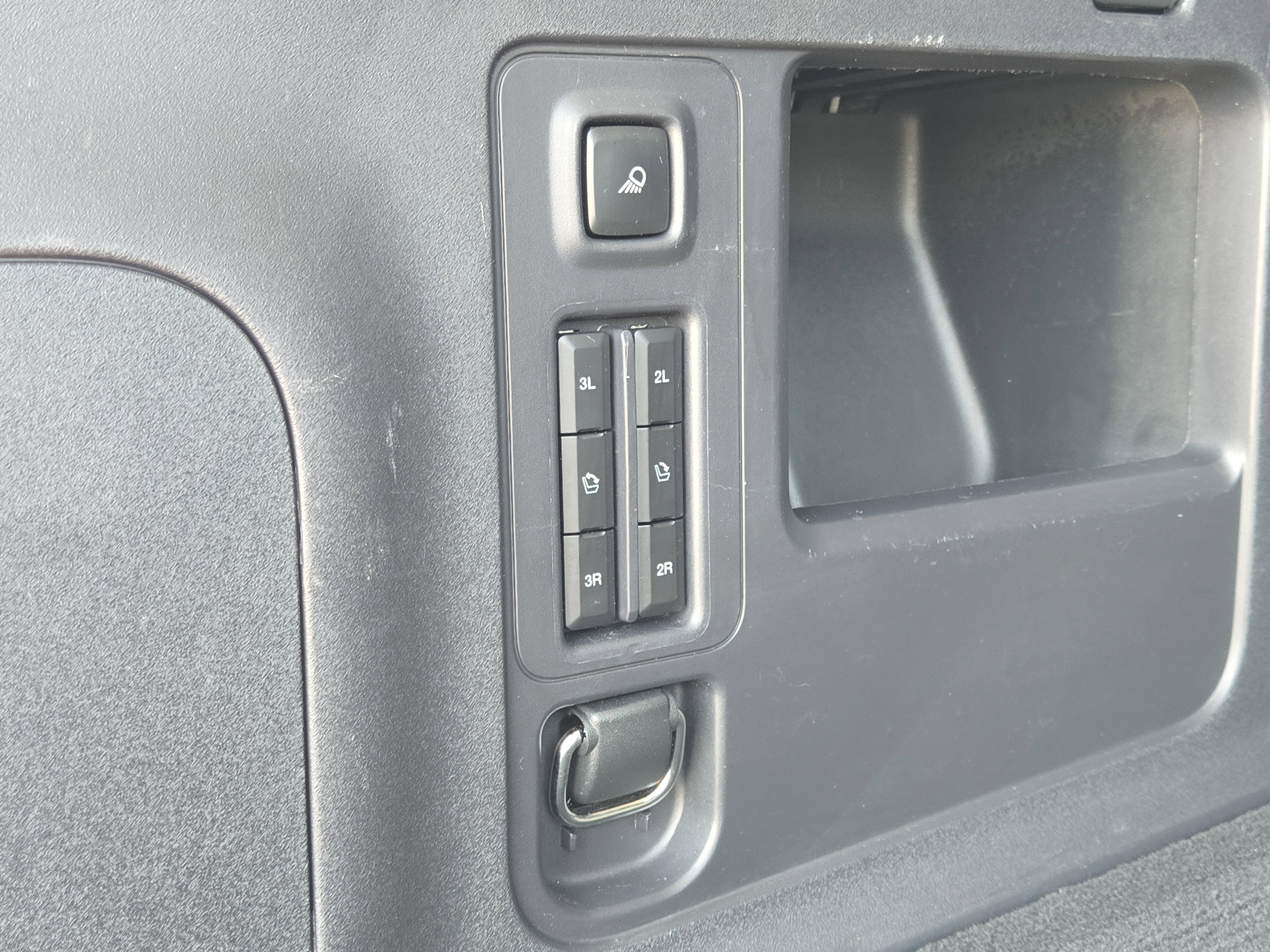 Used 2025 Ford Expedition Max Active AWD/4WD image 15