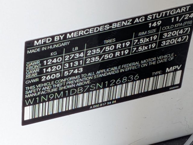 Certified 2025 Mercedes-Benz EQB 350 4MATIC SUV image 28