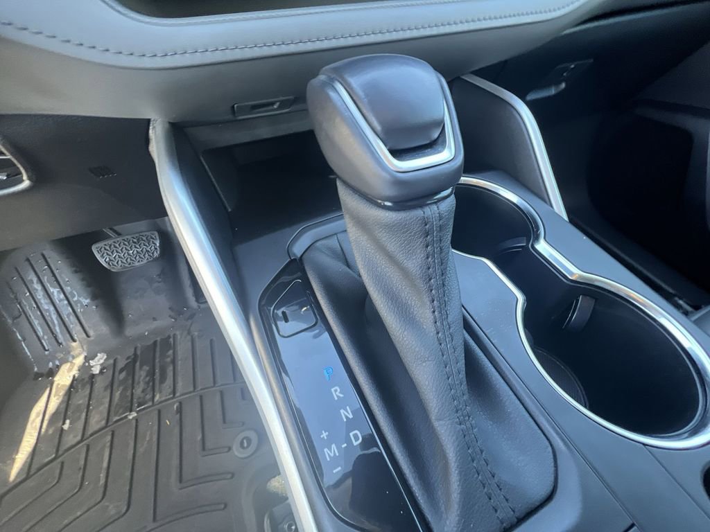 Used 2021 Toyota Highlander XLE image 16