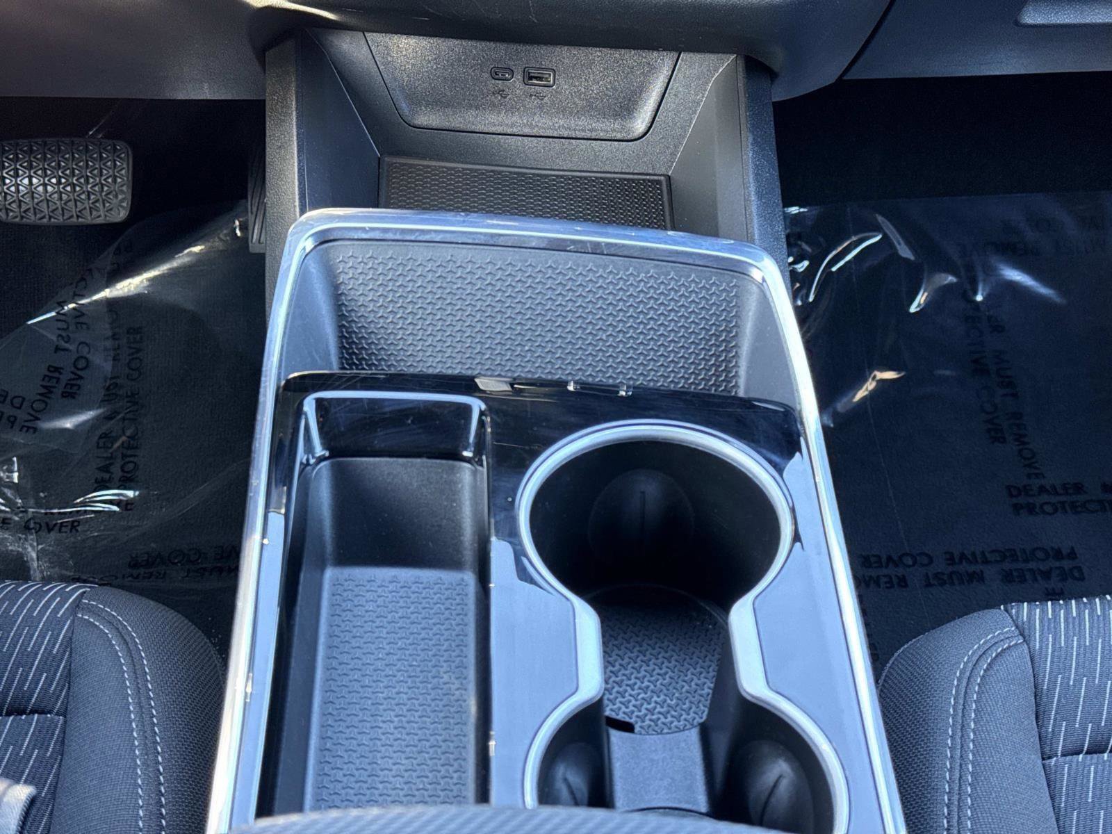 Used 2025 Chevrolet Equinox LT image 6