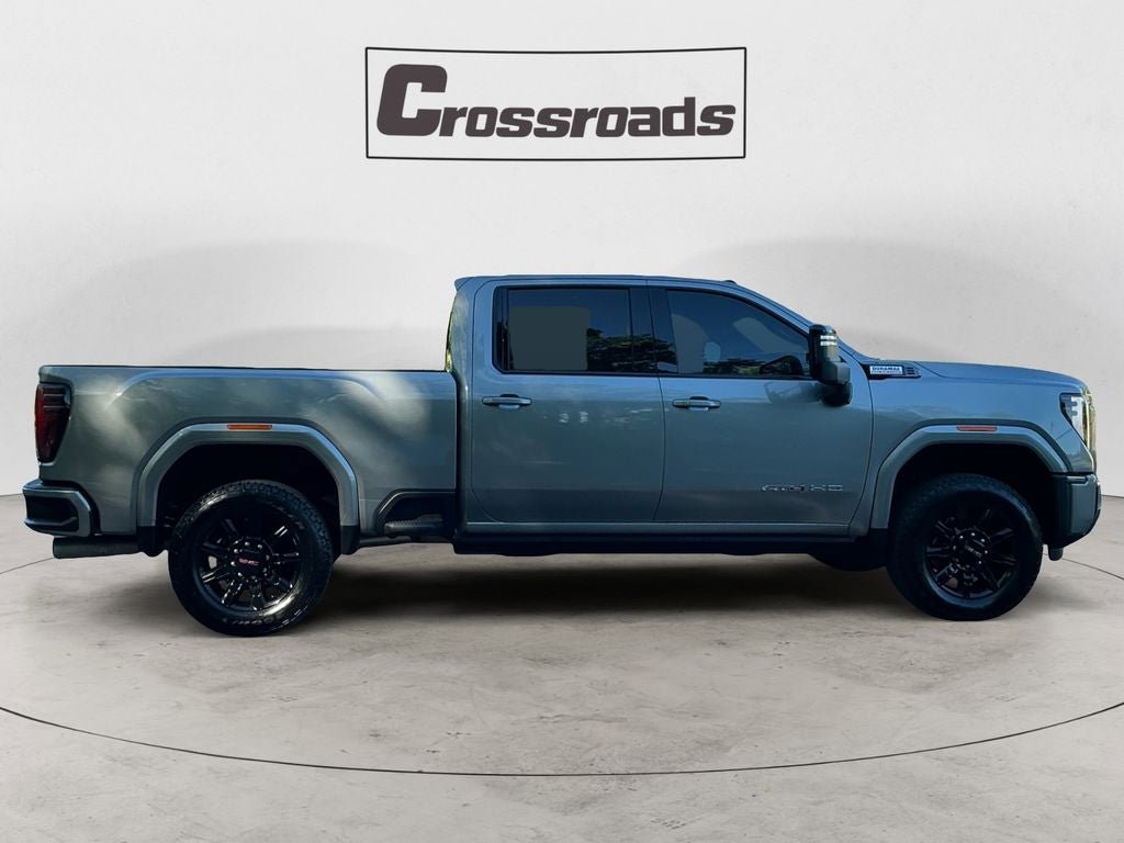 Used 2026 GMC Sierra 2500 AT4 w/ AT4 Premium Plus Package AWD/4WD image 6