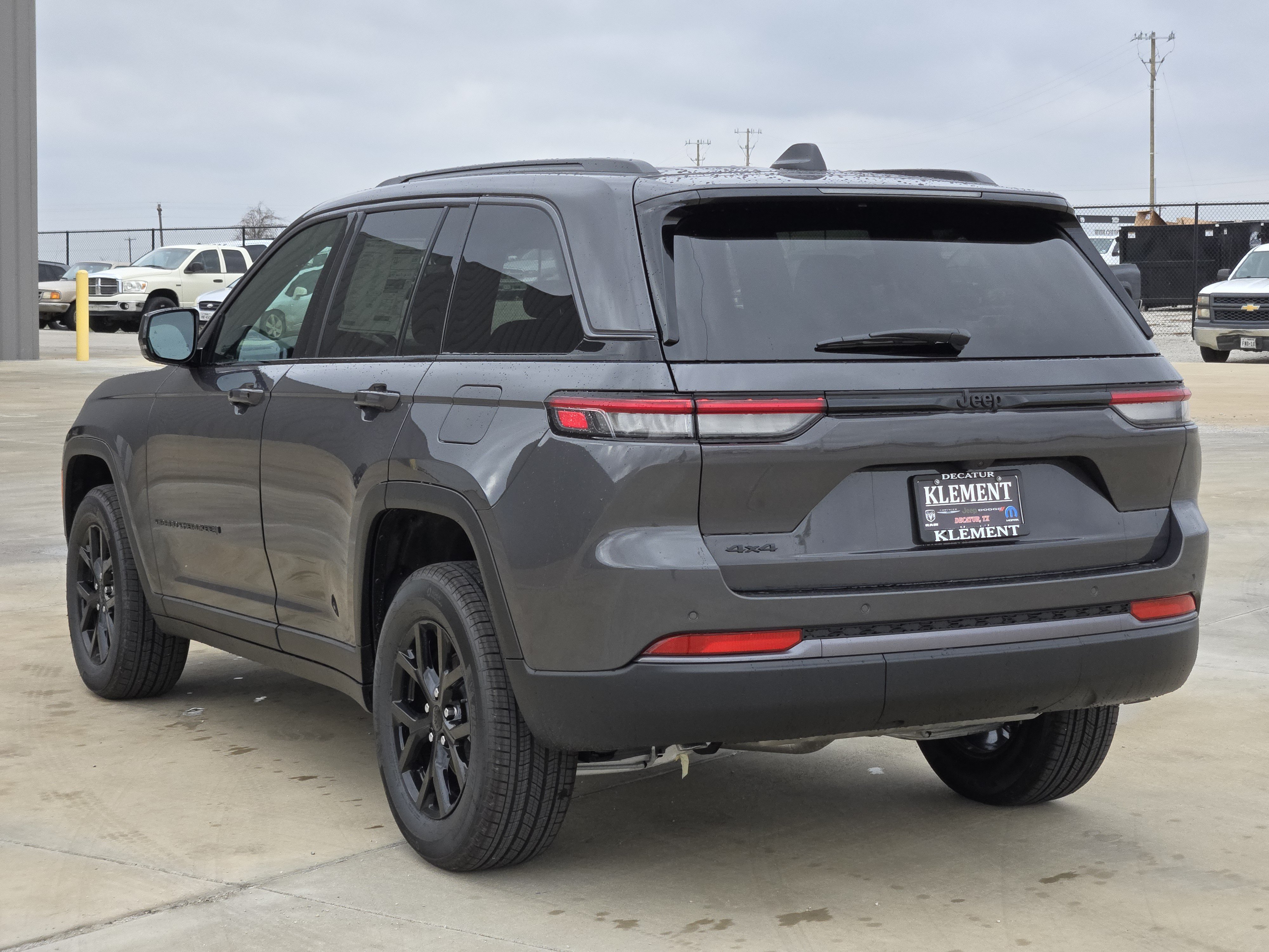 New 2026 Jeep Grand Cherokee Altitude AWD/4WD image 4