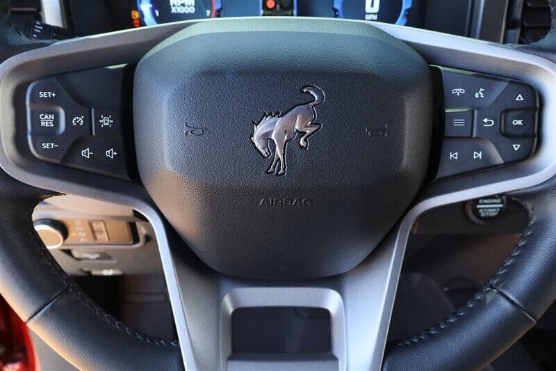 Used 2025 Ford Bronco Big Bend AWD/4WD image 17