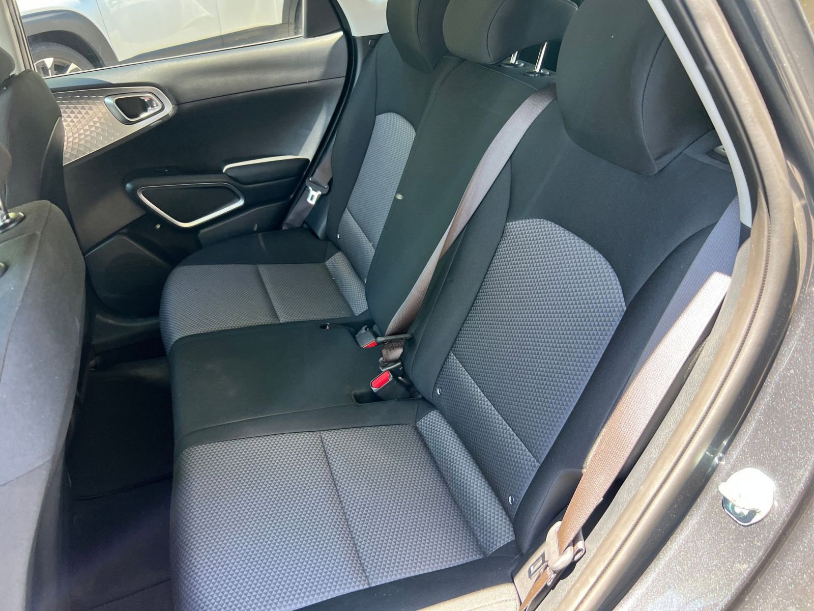 Used 2025 Kia Soul LX w/ LX Technology Package image 33