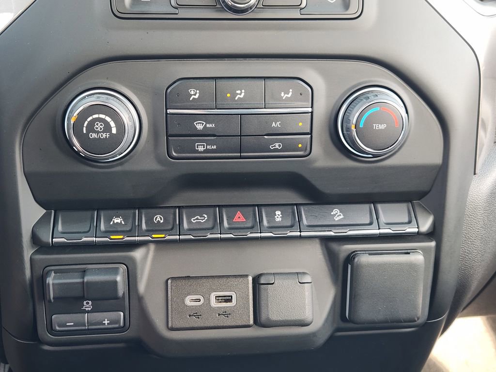 Certified 2024 Chevrolet Silverado 1500 Custom Trail Boss w/ LPO, Dark Essentials Package image 17