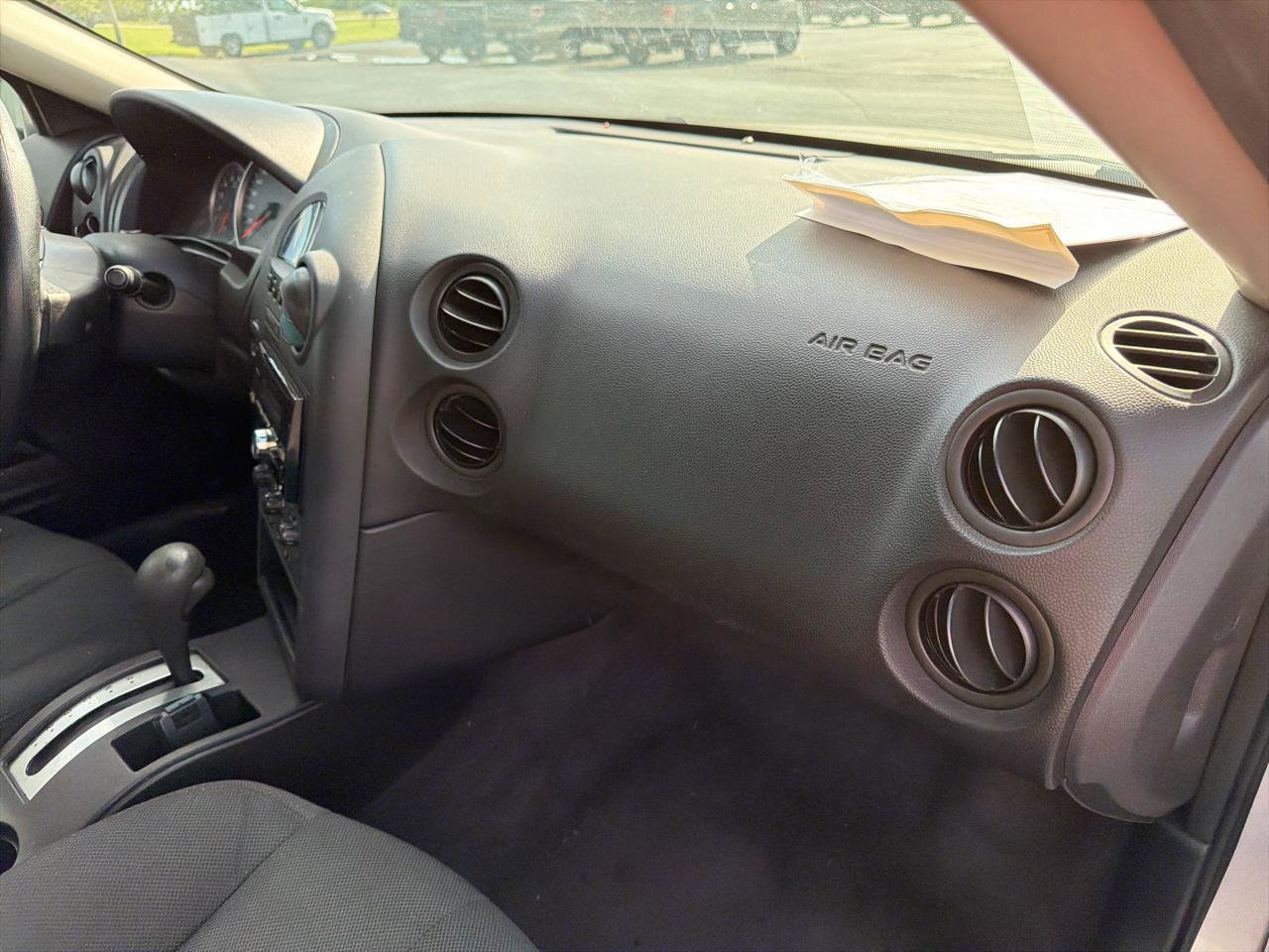 Used 2008 Pontiac Grand Prix FWD image 8