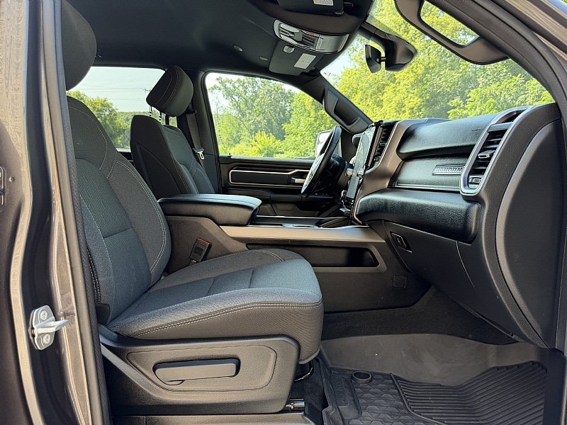 Used 2023 RAM 1500 Big Horn AWD/4WD image 22