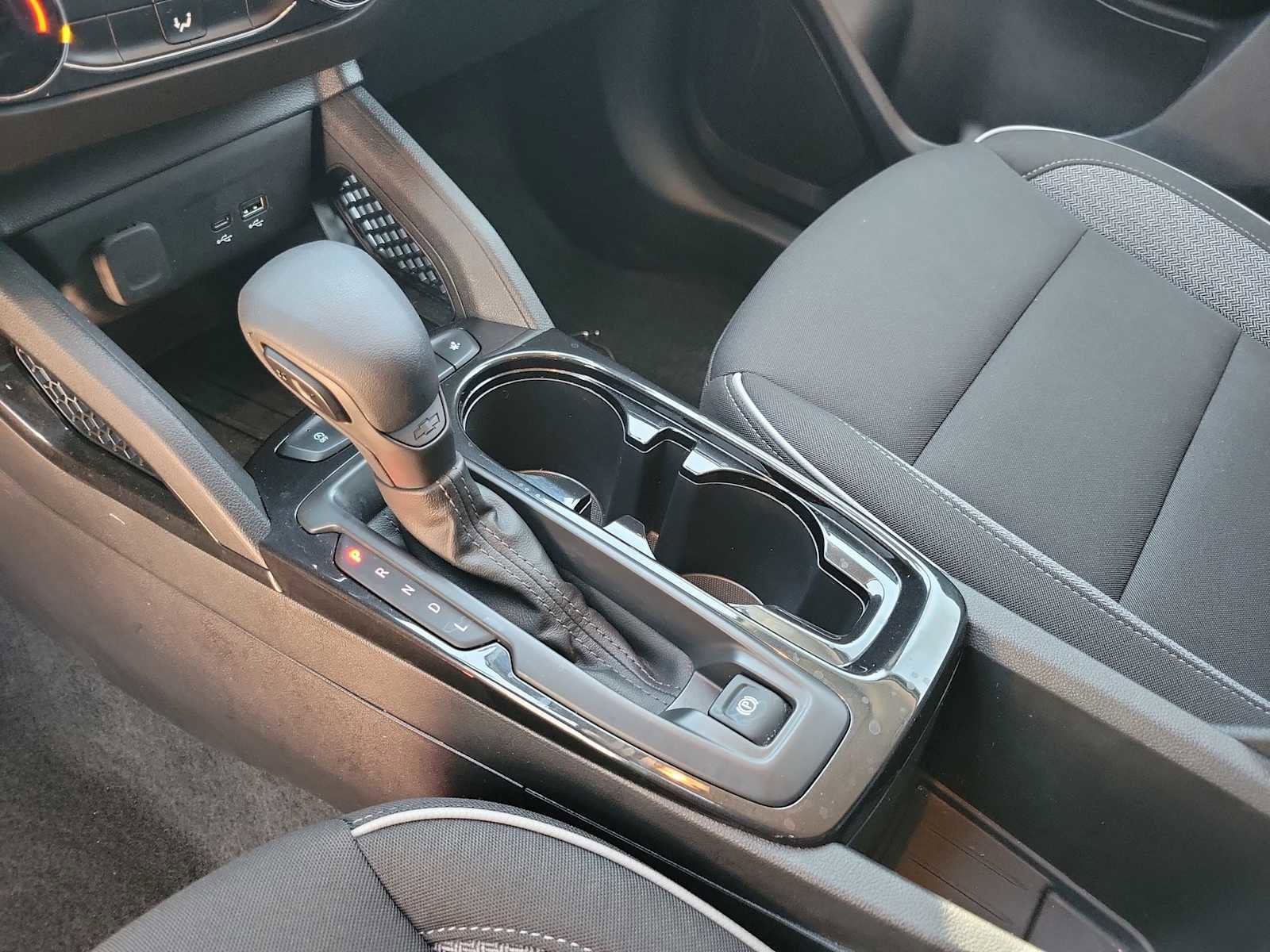 Used 2025 Chevrolet TrailBlazer LS w/ LS Convenience Package image 17