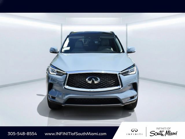 Used 2025 INFINITI QX50 Luxe AWD/4WD image 2