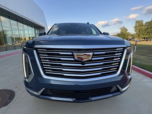 New 2026 Cadillac Escalade Platinum Luxury image 8