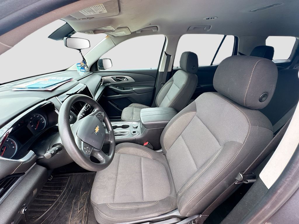 Used 2020 Chevrolet Traverse LS FWD image 24