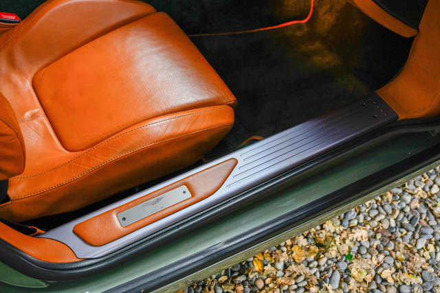 Used 2006 Aston Martin DB9 Volante RWD image 30