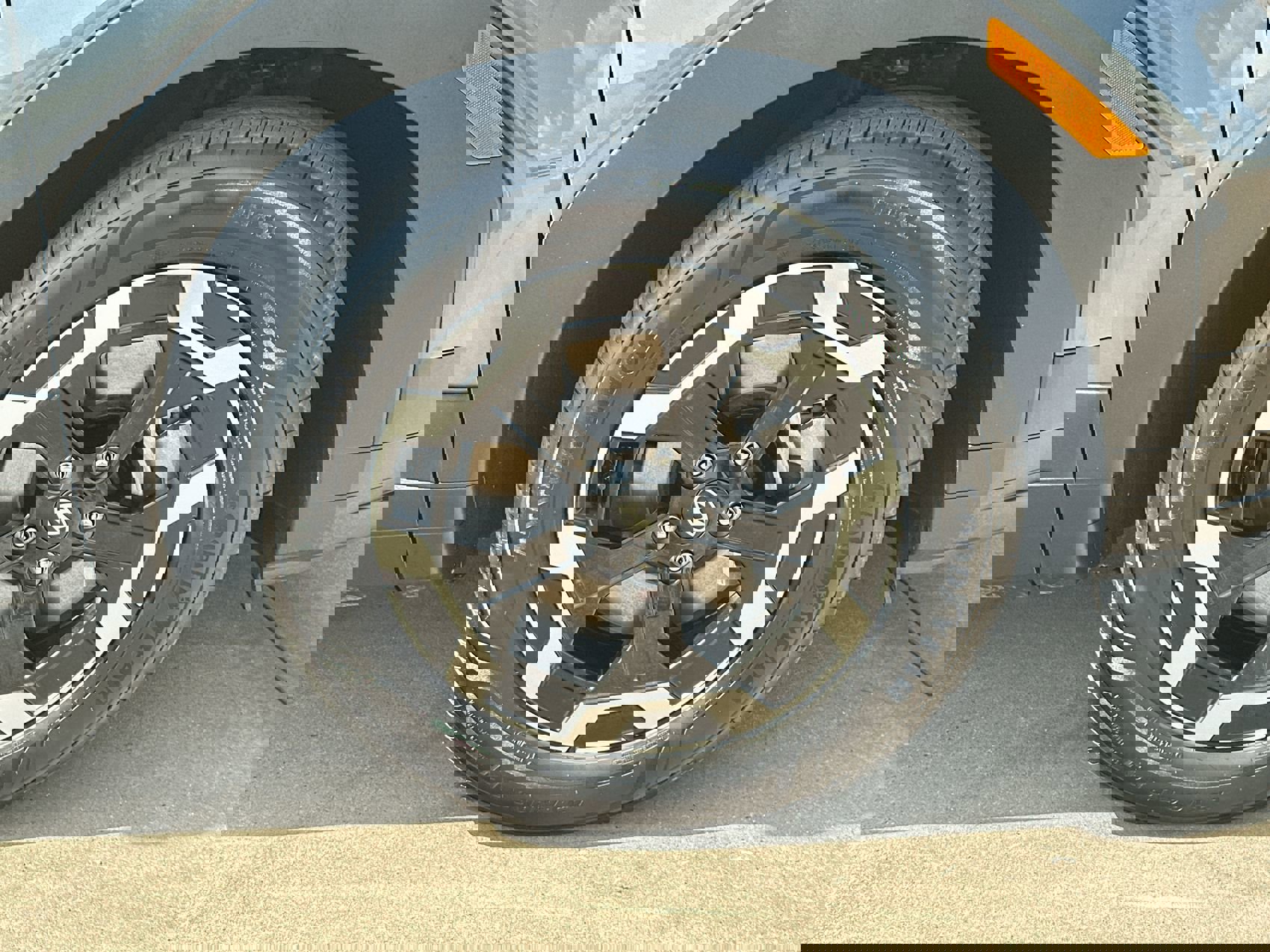 Used 2025 Hyundai Santa Fe SEL image 10