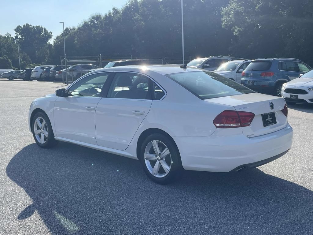 Used 2013 Volkswagen Passat TDI SE FWD image 5