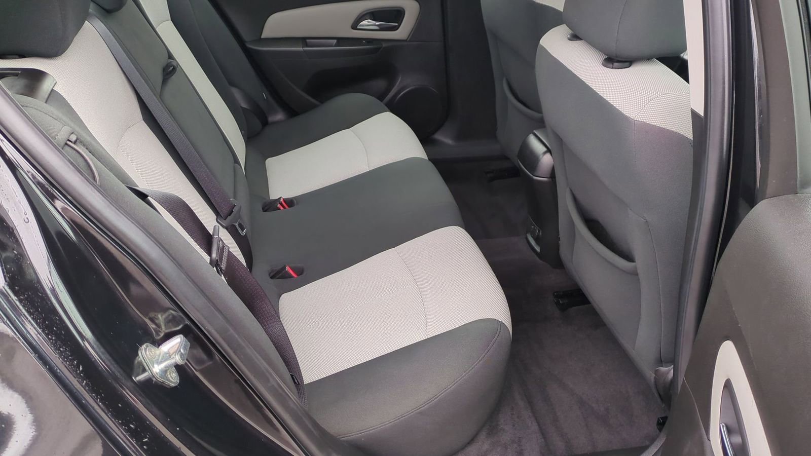 Used 2011 Chevrolet Cruze LS w/ Connectivity Package image 20