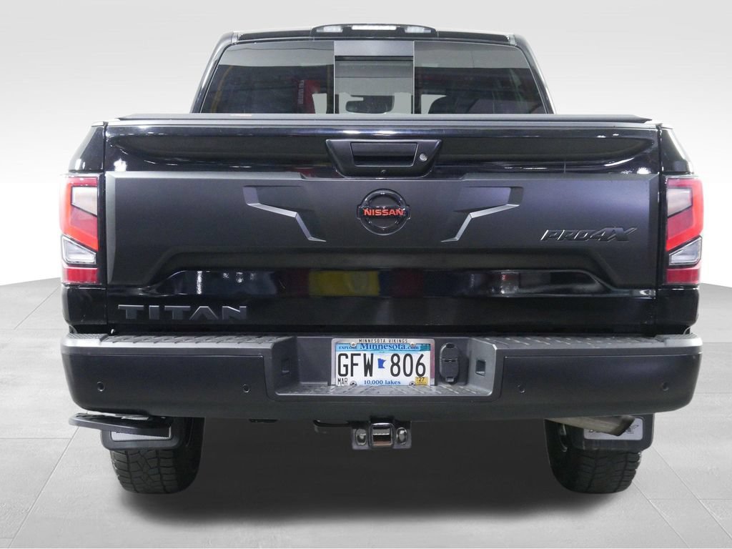 Used 2021 Nissan Titan PRO-4X w/ Pro-4x Convenience Package AWD/4WD image 8