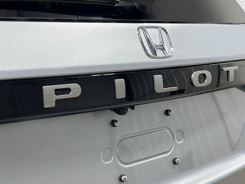 New 2026 Honda Pilot Elite image 6
