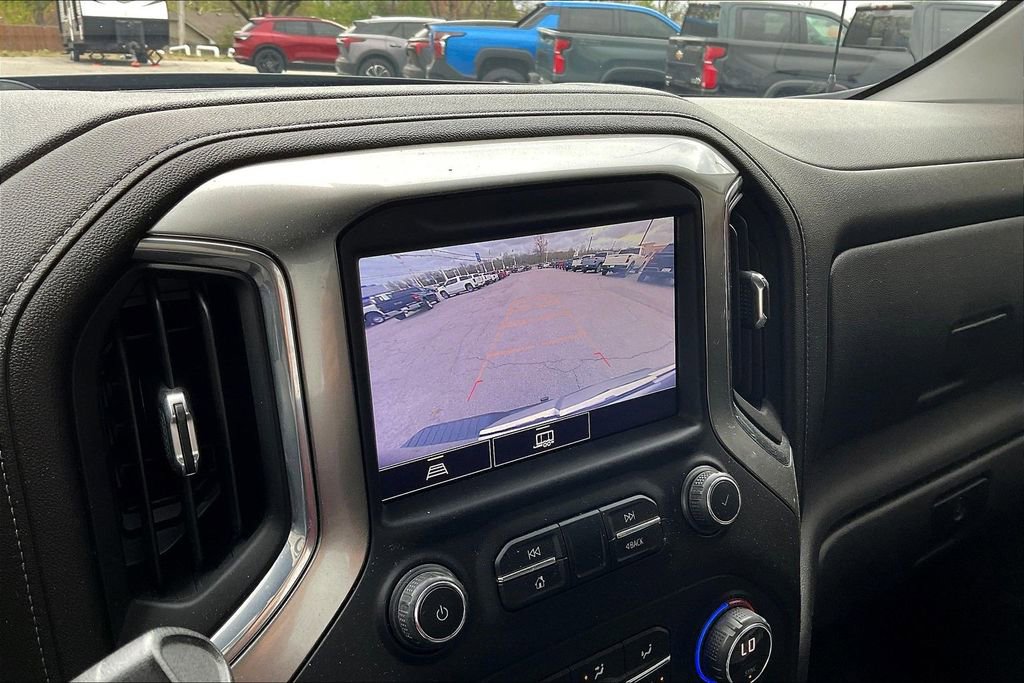 Used 2021 Chevrolet Silverado 1500 LT Trail Boss w/ LT Trail Boss Premium Package image 23