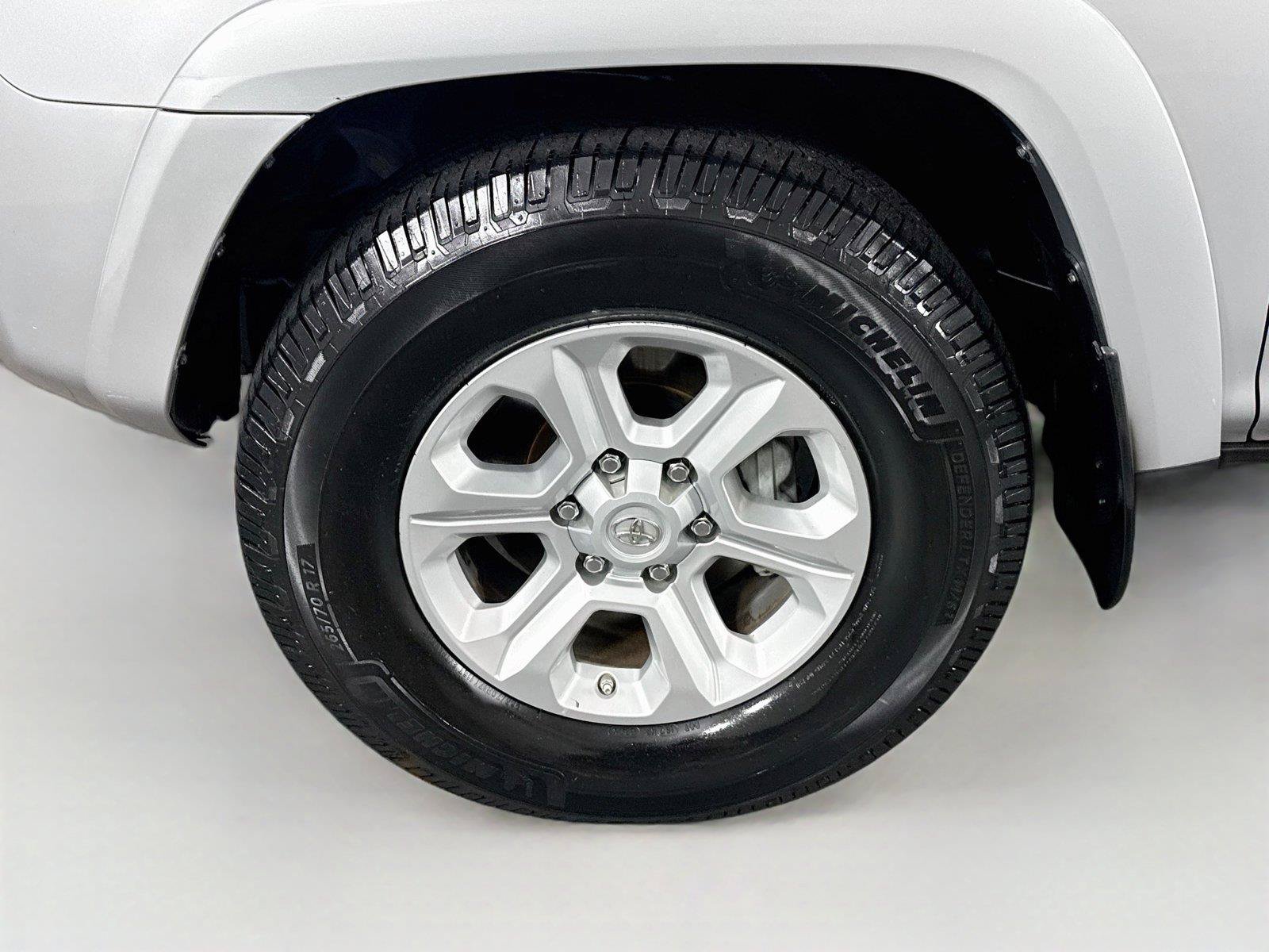 Used 2016 Toyota 4Runner SR5 Premium RWD image 45