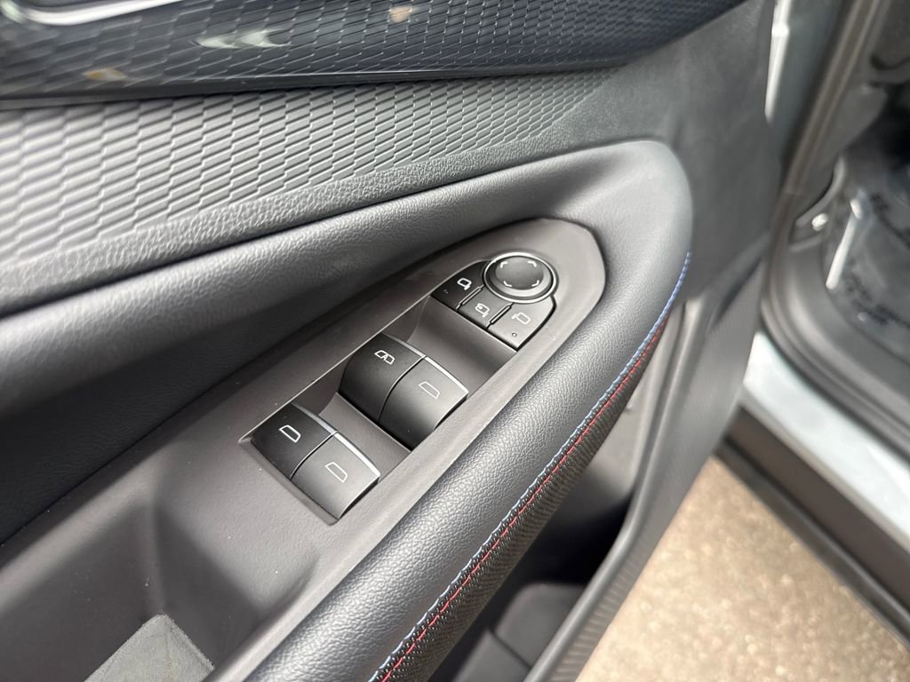 Used 2024 Chevrolet Blazer EV RS image 11