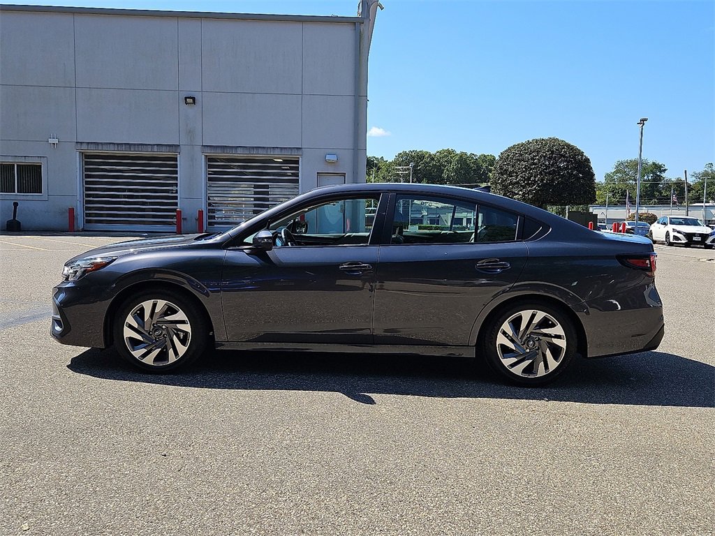 Used 2024 Subaru Legacy Limited image 4
